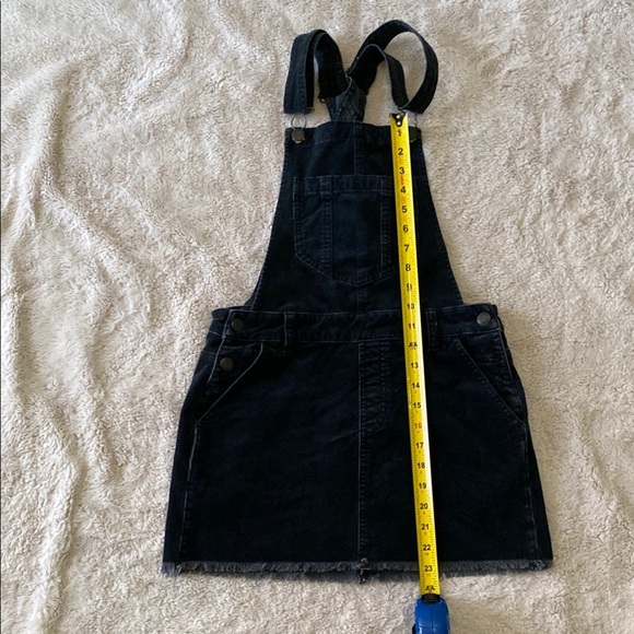 Black Denim Overall Dress - Picture 3 of 9